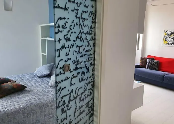 A 50 Metri Dal Mare Viareggio